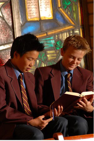 Holy Cross College Ryde - Sydney Private Schools 3