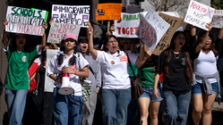 Anti-ICE walkout exposes how school district 'failed' parents, risked student safety: 'Broken my trust' Sydney Private Schools